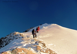 Mt. Everest Expedition - When Fantasy Turns Real
