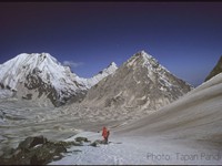 Down from Honuman Tibba ice filled