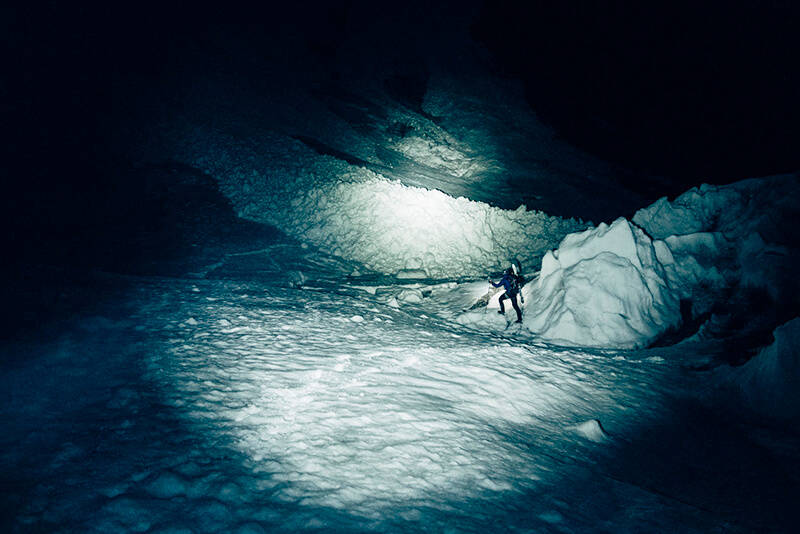 Andrzej Bargiel, K2 Ski descent