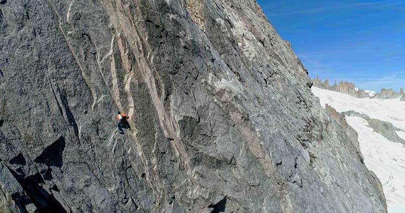 Dani Arnold, Grandes Jorasses